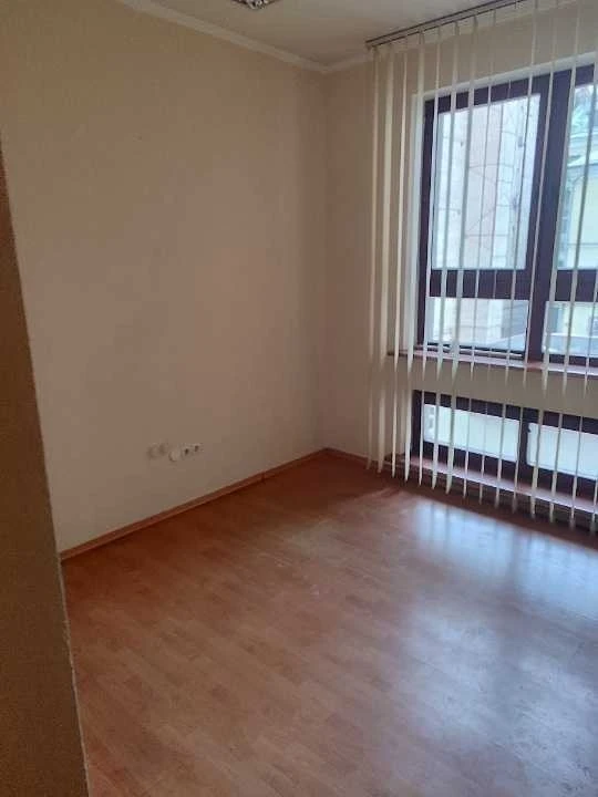 2-room apartment for sale 81.6 m², Shota Rustaveli St., 44