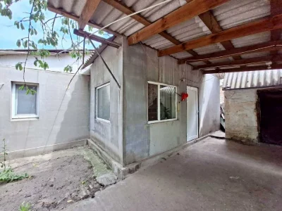 House. Zaporizhzhia, Yalynkova St. (Krupskaya)