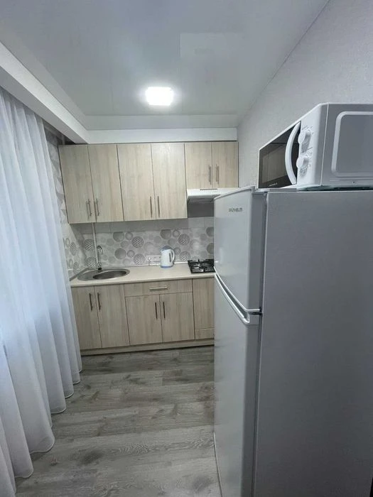 Продам 2-к квартиру в районе Малого рынка
