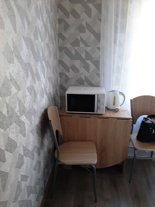 Продам 2-к квартиру в районе Малого рынка