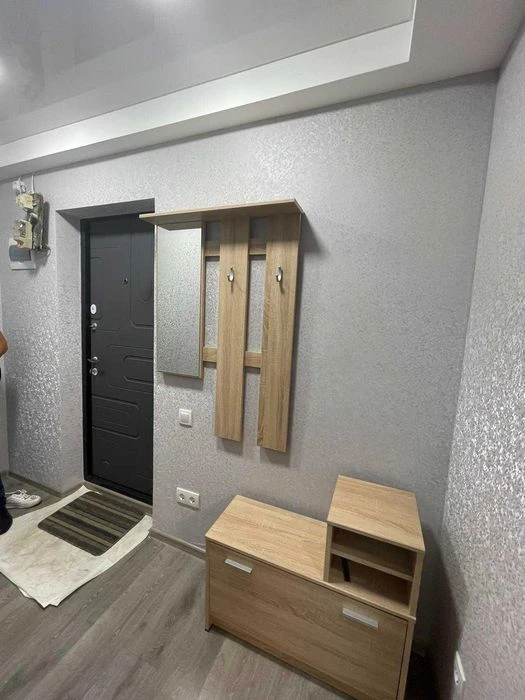 Продам 2-к квартиру в районе Малого рынка
