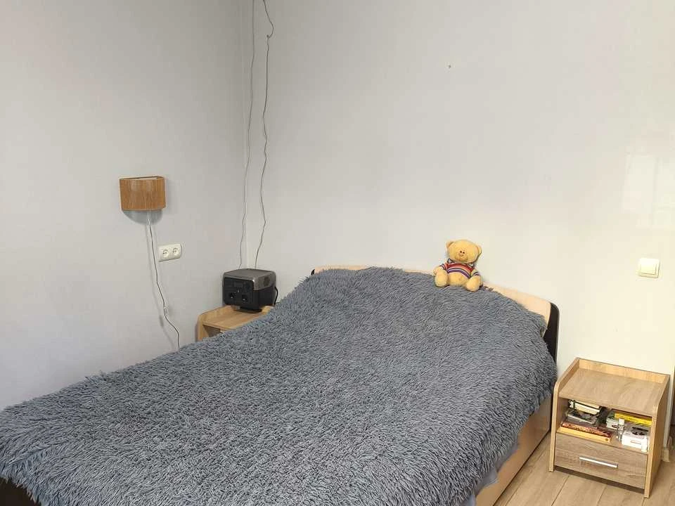 Apartment. Kharkiv, Kontorska St. (Chervonozhovtneva), 15, k.