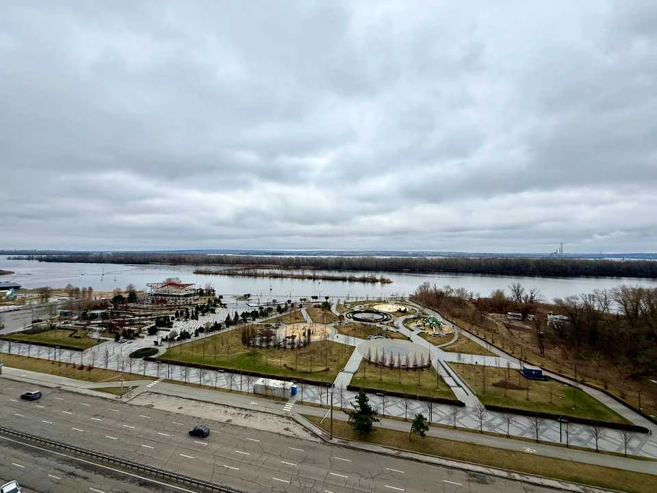 Квартира. Дніпро, Набережна Перемоги вул.