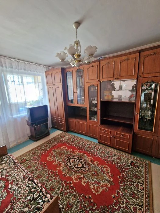 Продам 2 ком.квартиру ул.Метростроевская жм Покровский