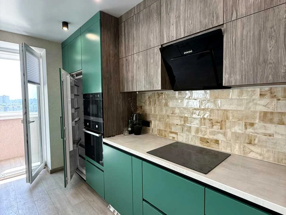 Apartment. Kharkiv, Gvardeytsiv-Shyronintsiv st.