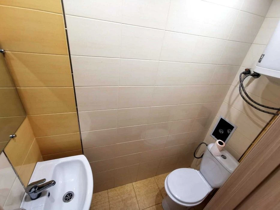 3-room apartment with renovation, Pivnichnokiltseva Street