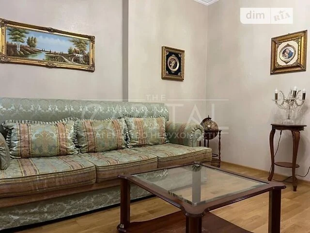 Sale of 2-room apartment 99 sq. m. on Konovaltsya Yevhena 44A street •