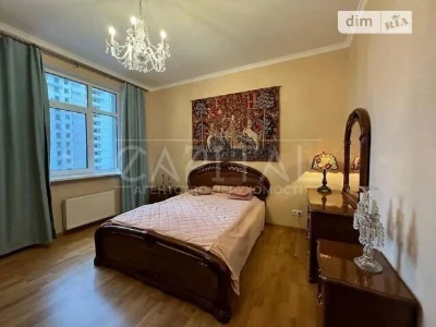 Sale of 2-room apartment 99 sq. m. on Konovaltsya Yevhena 44A street •