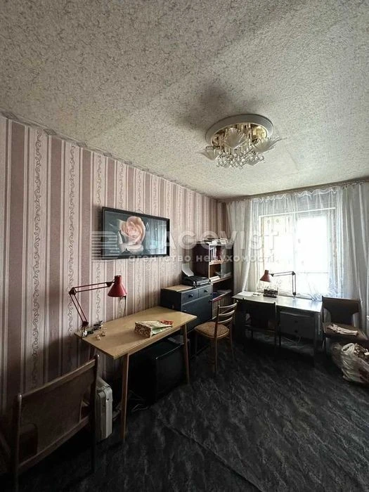 For sale 3-room Avtozavodska 93/Vyshgorodska brick with gas