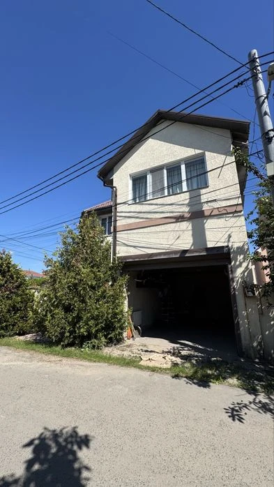 Продаж будинку на 5,5 сотки, 5 кімнат, меблі техніка