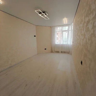 Продается 2-комнатная квартира с ремонтом в ЖК Реал Парк