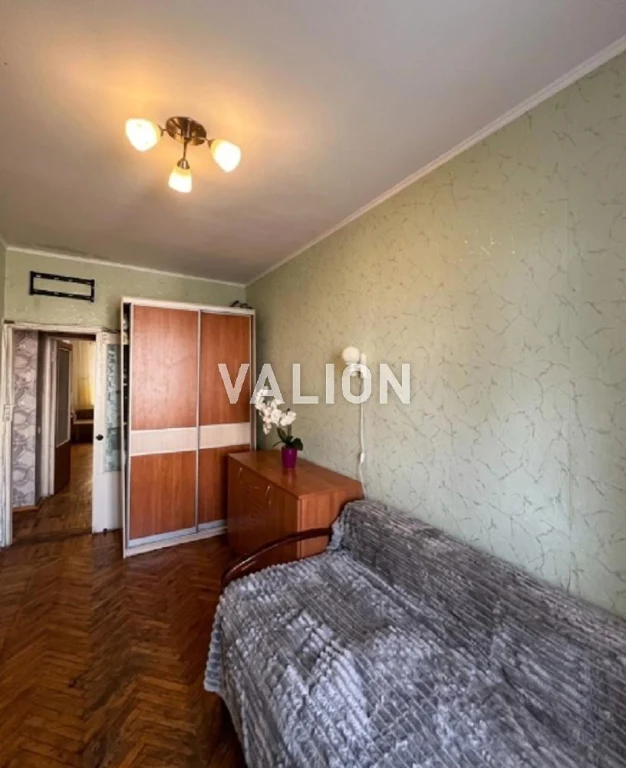 I will sell a 3-room apartment. 54m2. Gas. St. Simi Idzikovsky