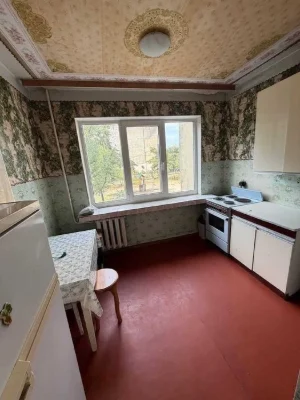 Sale of a 3-room apartment of 71m² in the center of Troyeshchyna, Ronalda Rey St.