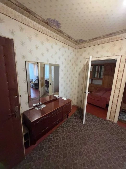 Sale of a 3-room apartment of 71m² in the center of Troyeshchyna, Ronalda Rey St.