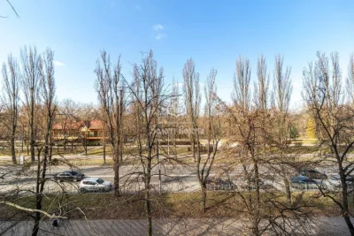Продаж 1-кімнатної квартири 43 м², Русанівська наб., 16