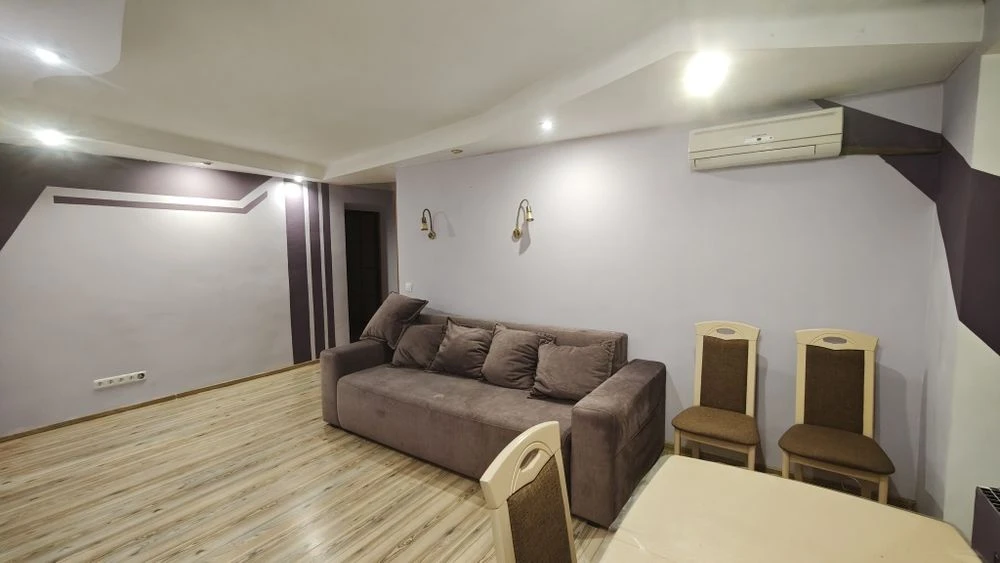 3-к квартира РЕМОНТ верх пр.Науки