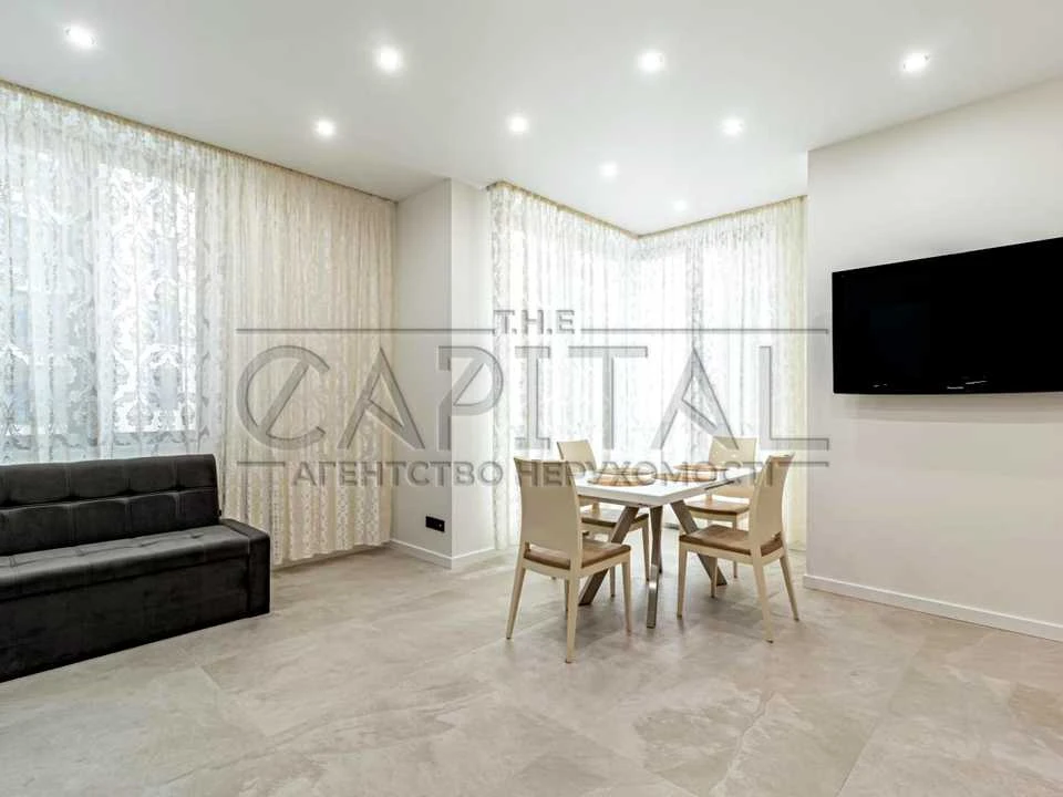 Apartment. Kyiv, Beresteyskyi Ave. (Poleshy)