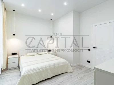 Apartment. Kyiv, Beresteyskyi Ave. (Poleshy)