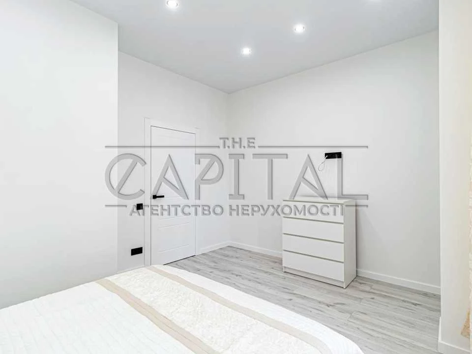 Apartment. Kyiv, Beresteyskyi Ave. (Poleshy)