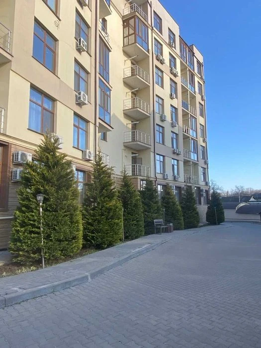 Продам 2 ком 62 кв.м квартиру с видом на море ул.Долгая