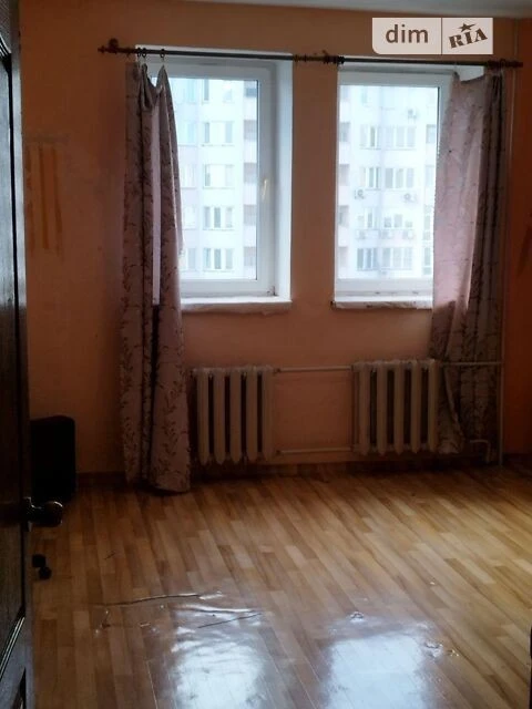Продажа 3к квартиры 122 кв. м по ул. Митрополита Андрея Шепт