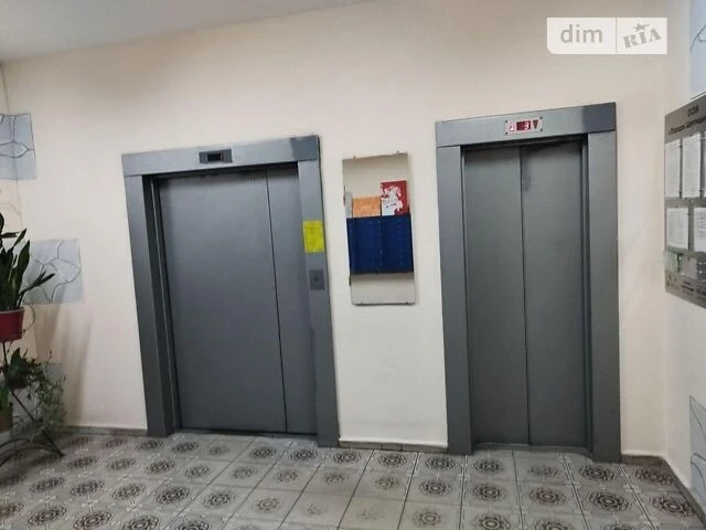 Продажа 3к квартиры 122 кв. м по ул. Митрополита Андрея Шепт