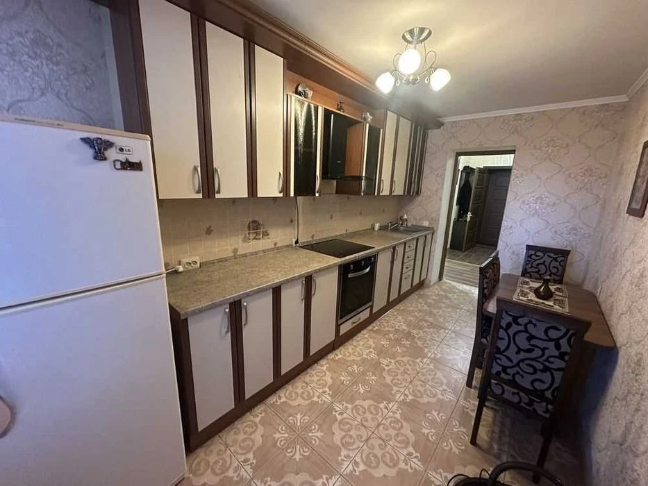 1-к квартира в р-н Левада, цегляний будинок, 48 кв.м.