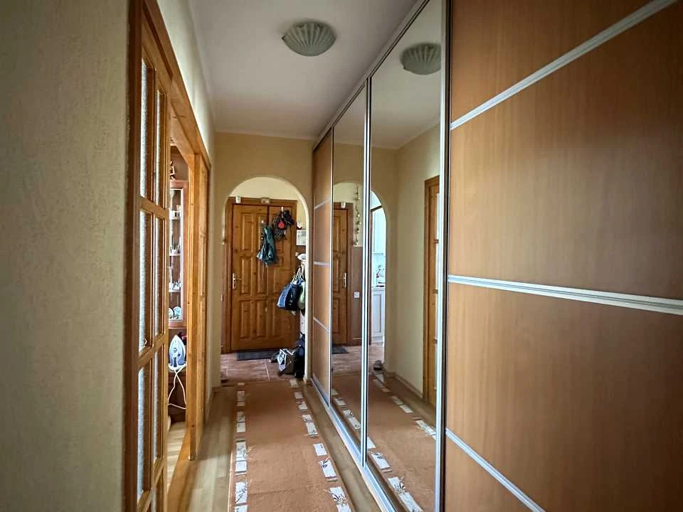 Квартира. Івано-Франківськ, Івана Павла II вул. (Будівельник