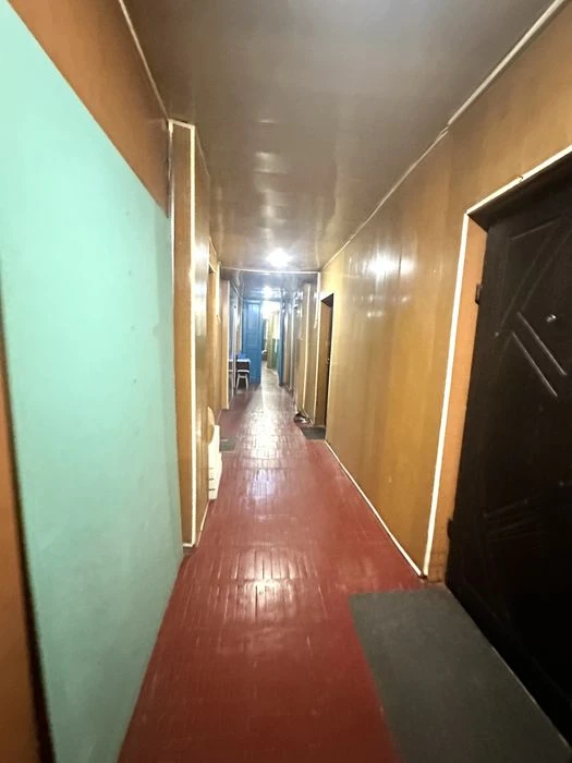 Hotel for sale, 5 minutes from Zashchitnikov Ukrainy metro station, horse market