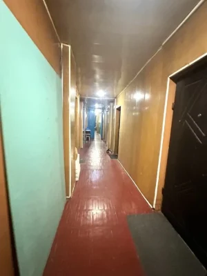 Hotel for sale, 5 minutes from Zashchitnikov Ukrainy metro station, horse market