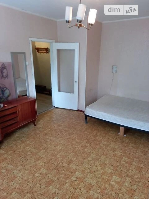 Sale of 1-room apartment 33.1 sq. m. on Gongadze Avenue, Georgiy 32B