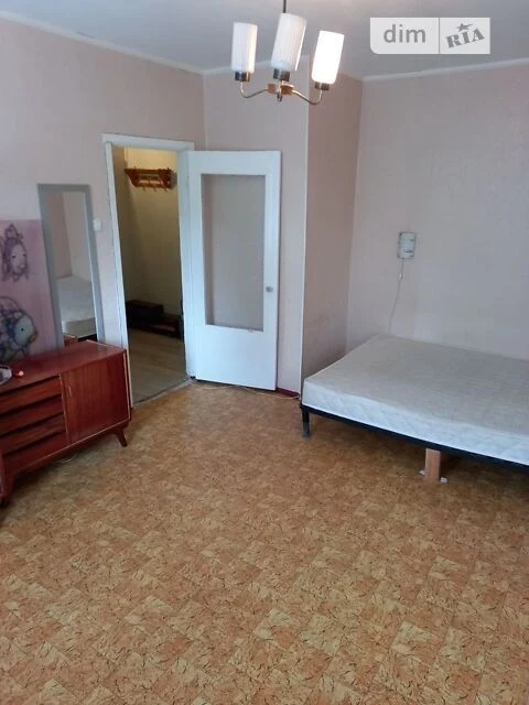 Sale of 1-room apartment 33.1 sq. m. on Gongadze Avenue, Georgiy 32B