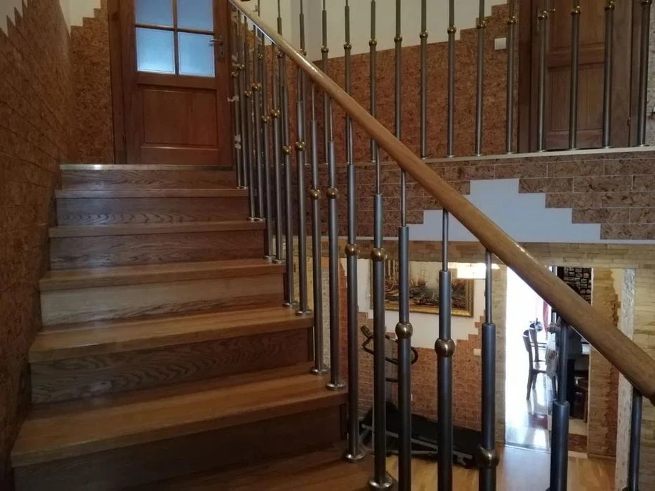 For sale 6-room apartment 166.70 m² 4/4c Kvitova St. $330,000