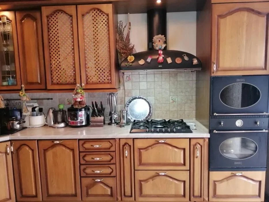 For sale 6-room apartment 166.70 m² 4/4c Kvitova St. $330,000