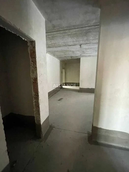 Продаж 3кім. квартири в центрі міста