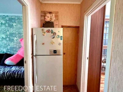 Apartment. Kharkiv, Traktorostudivnyky Ave.