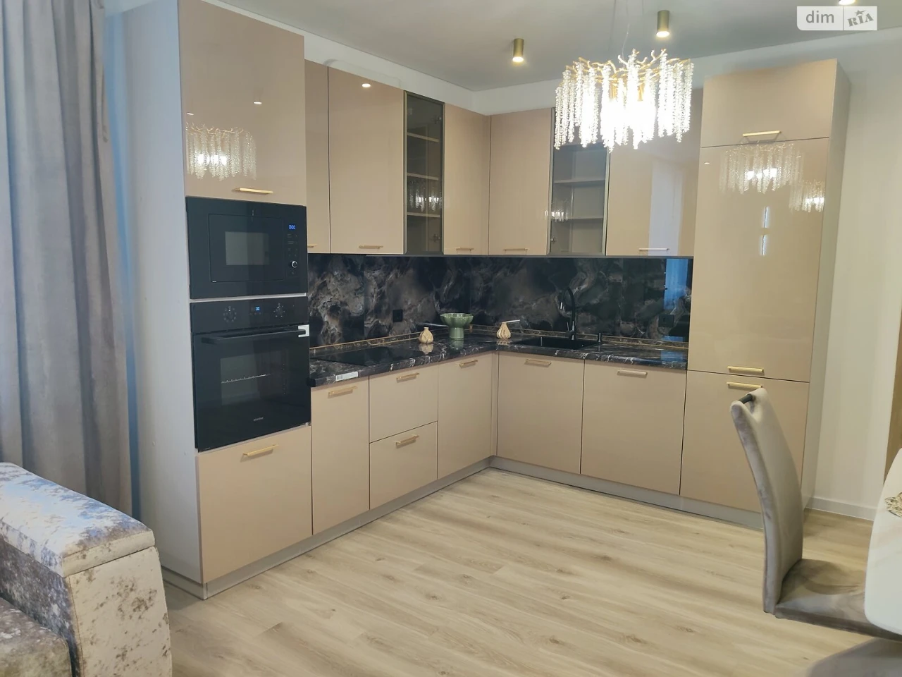 Продаж Квартира Академічний