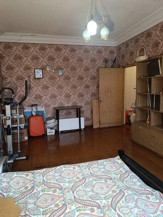 2 комнатная квартира ул. Нечуя-Левицького 119(Каруни) Левый