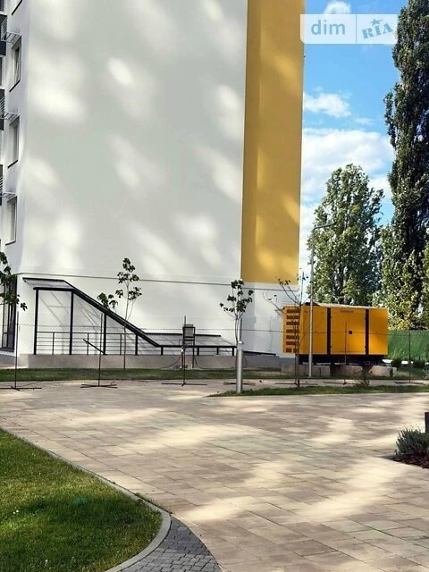 Продаж 1к квартири 42 кв. м на вул. Івана Виговського 10С •