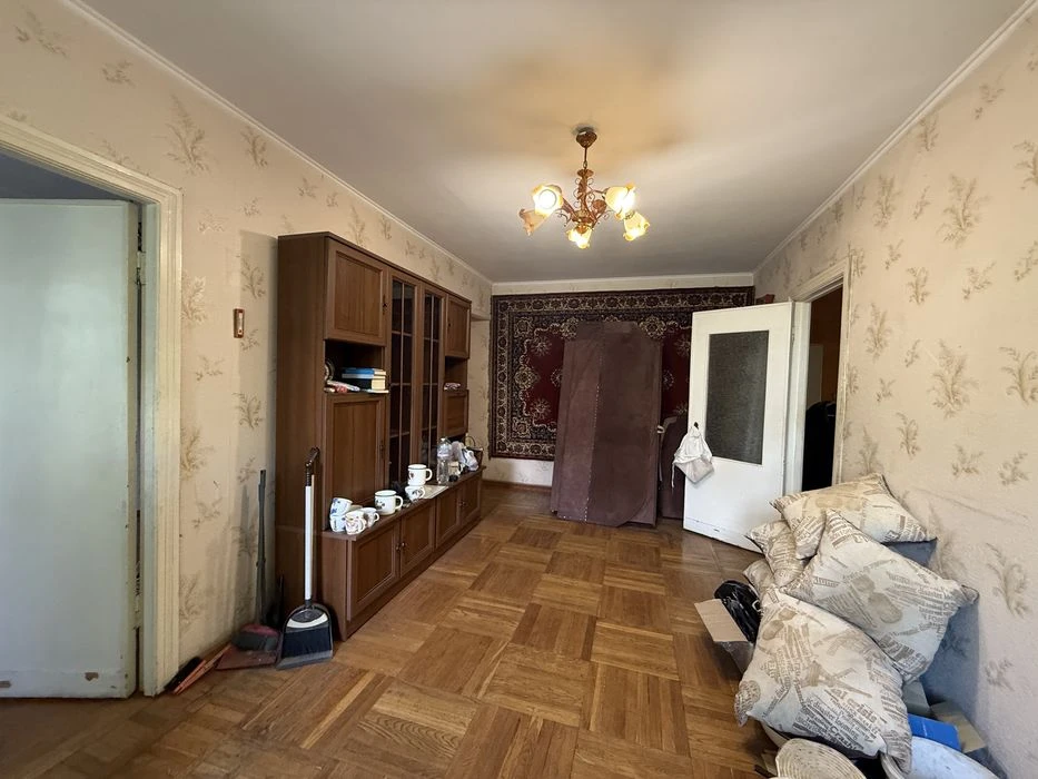 Продается квартира 62м2 пл.Толбухина с гардеробной.
