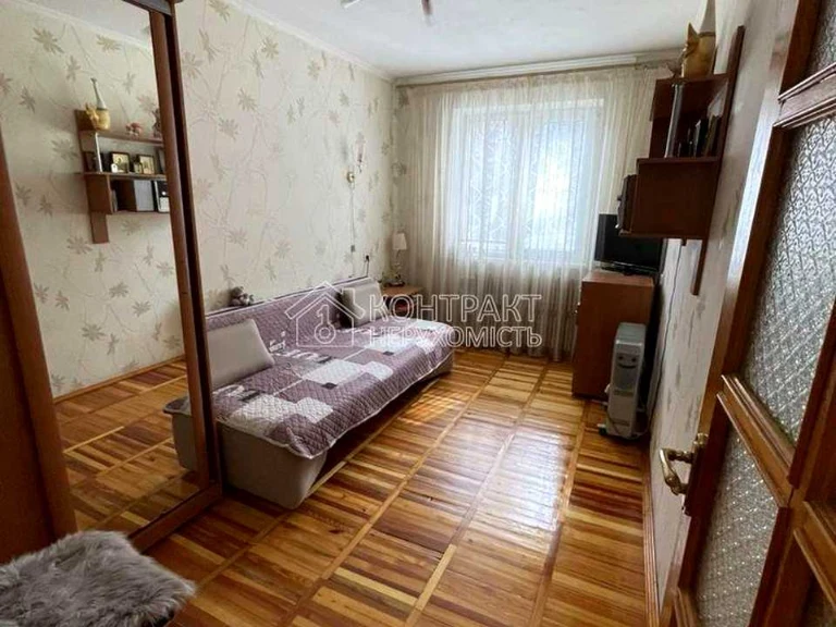 Apartment. Kharkiv, Svitla St.