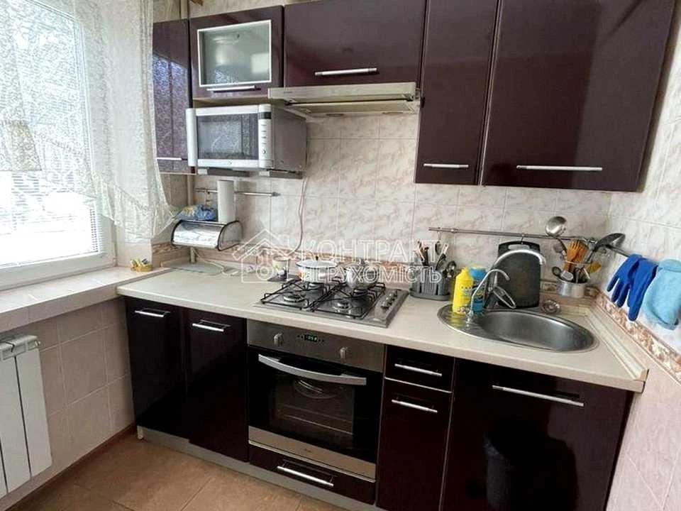 Apartment. Kharkiv, Svitla St.