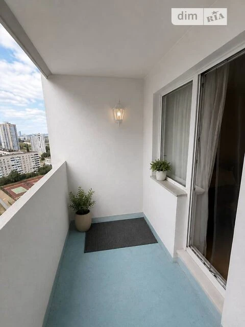 Sale of 1-room apartment 43.4 sq. m. on Urlivska Street 38 • ID 3466