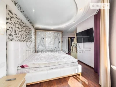 Sale of 4-room apartment 150 sq. m on Oleksandra Myshugy 2 • I