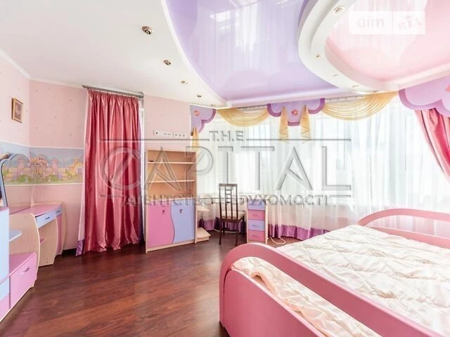 Sale of 4-room apartment 150 sq. m on Oleksandra Myshugy 2 • I