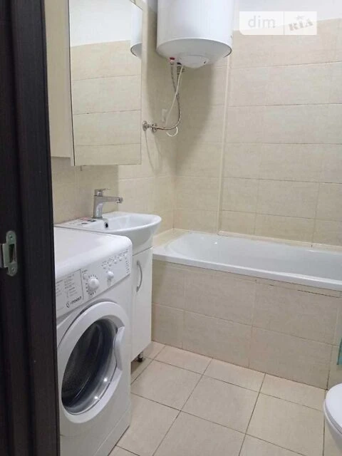 Sale of 1-room apartment 32 sq. m. on Winston Churchill Street 93 • I