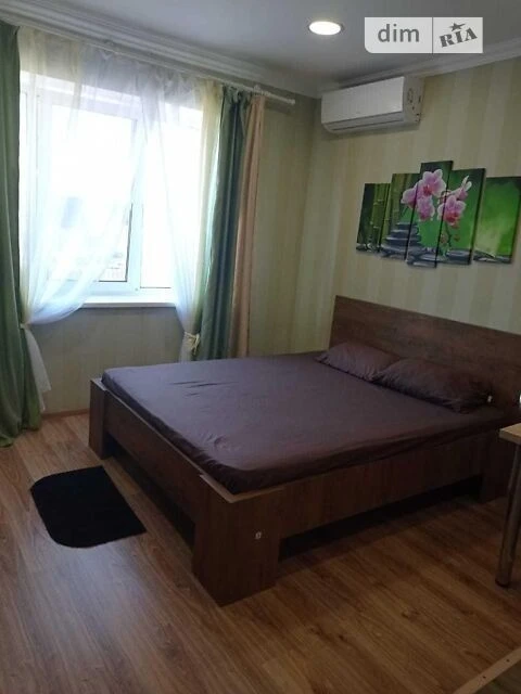 Sale of 1-room apartment 32 sq. m. on Winston Churchill Street 93 • I