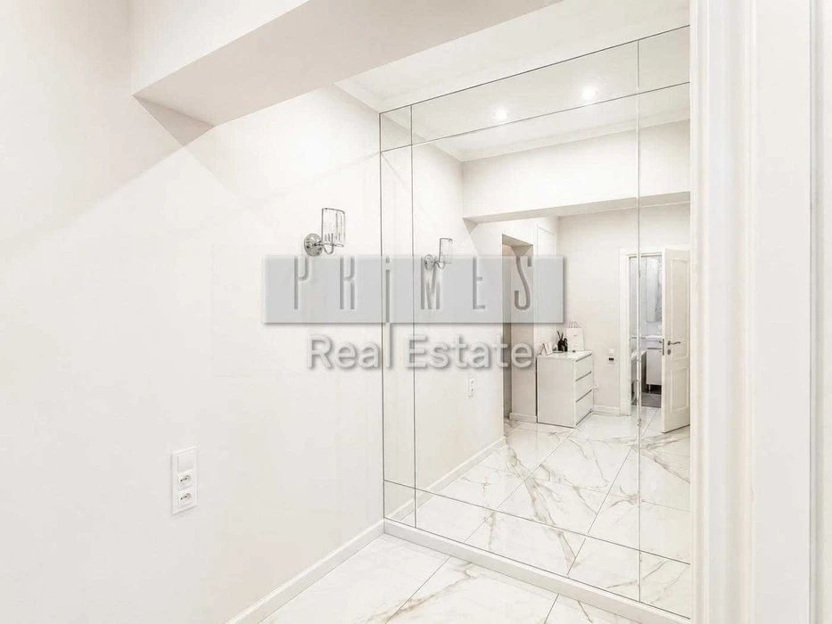 Stylish 2nd Apartment for Sale, Liko Grad Residential Complex, Stepana Rud St.