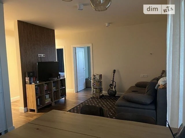 Sale of 2-room apartment 75.7 sq. m. on Zolotoustivska Street 25 • I