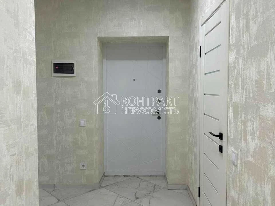 Apartment. Kharkiv, Dragomanova St.